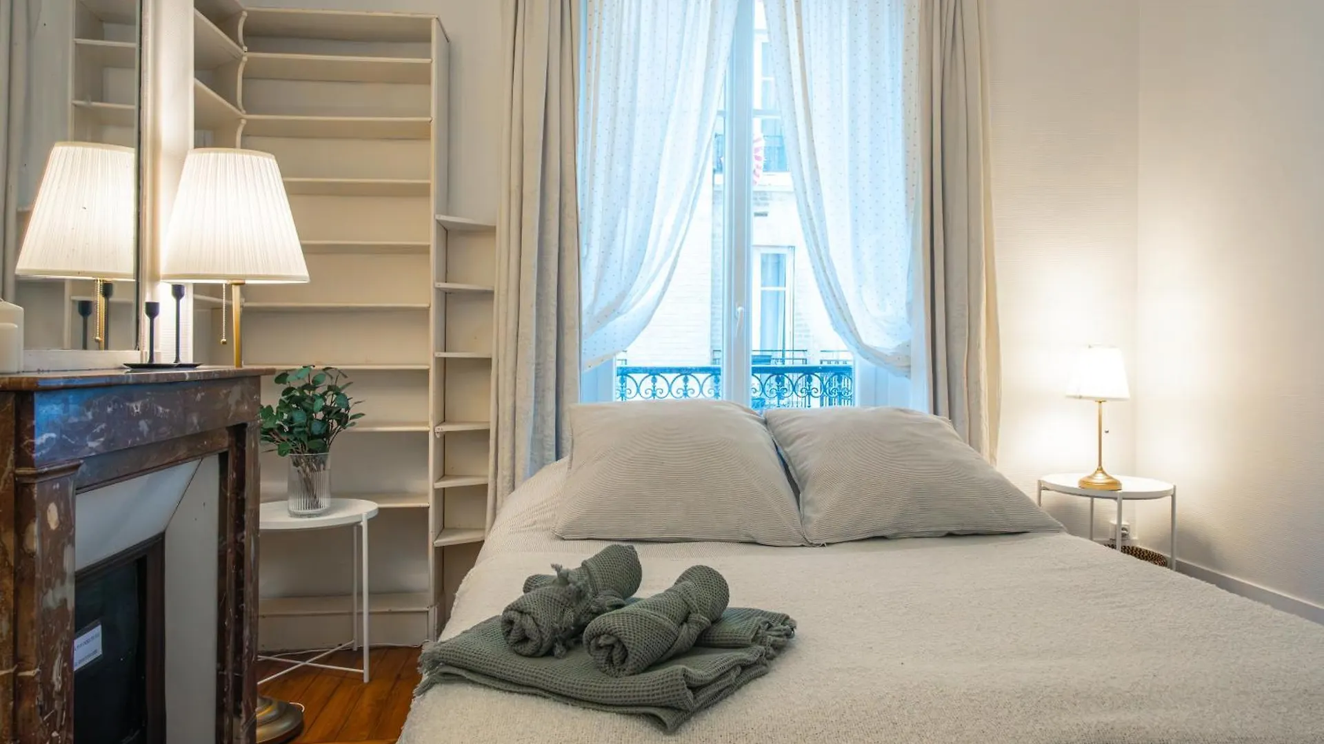 4 Guests Apt Jardin Des Plantes Parigi